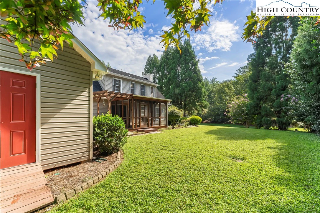 Image number 12 for the current listing