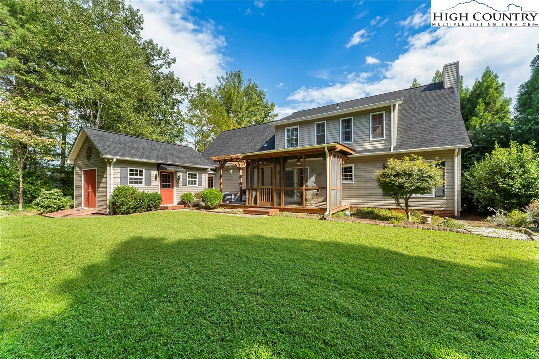 Image number 2 for the current listing