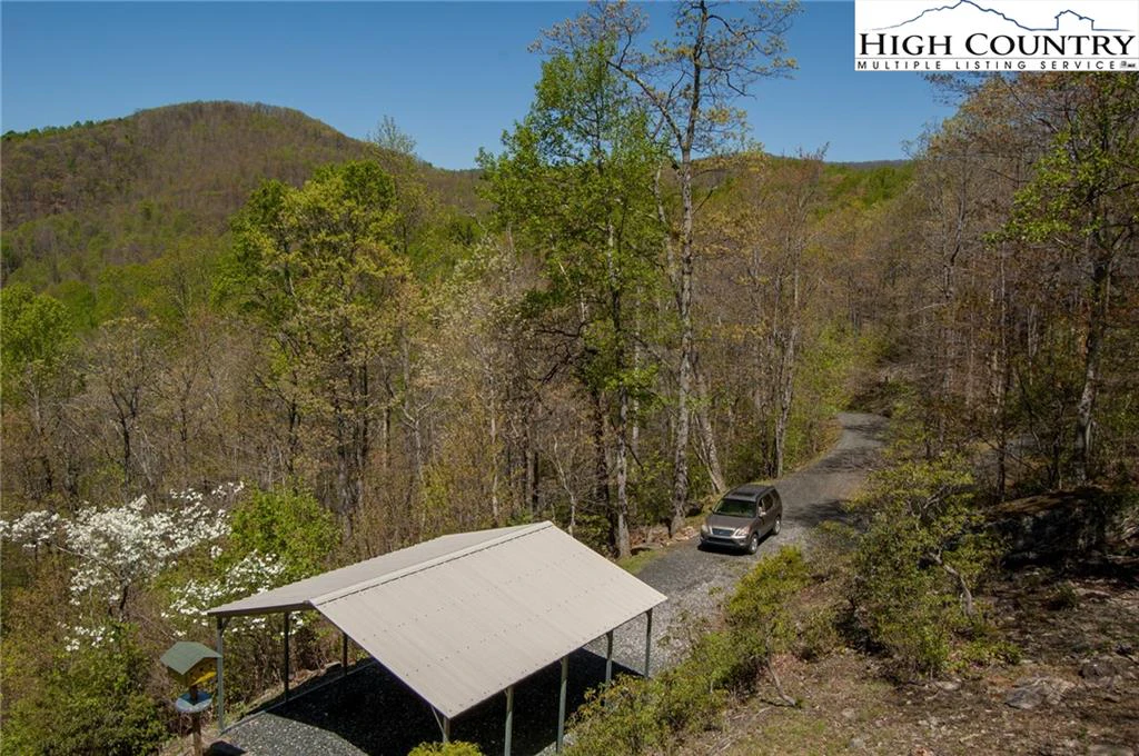 Image number 5 for the current listing