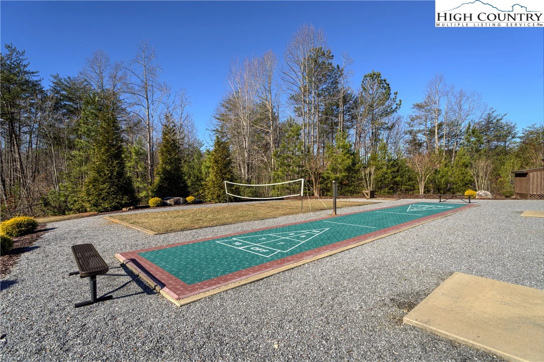 Image number 18 for the current listing