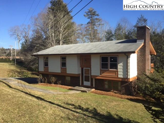 Image number 1 for the current listing