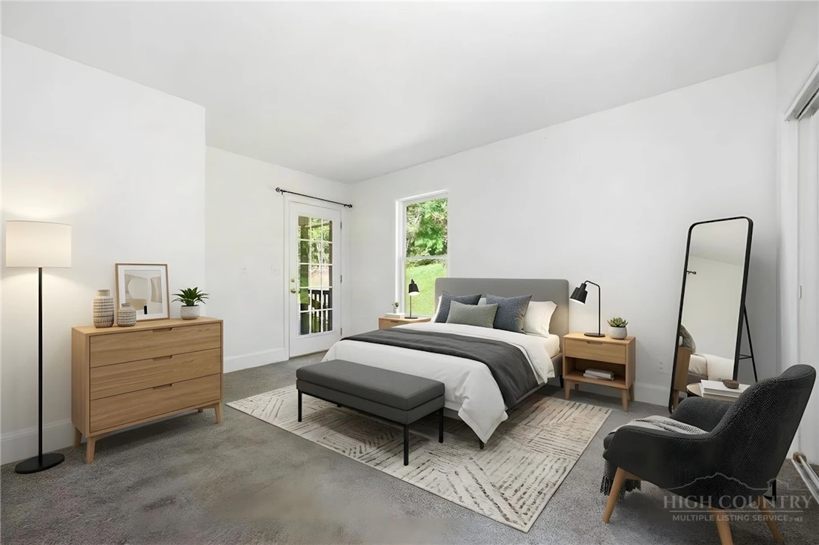 Image number 10 for the current listing