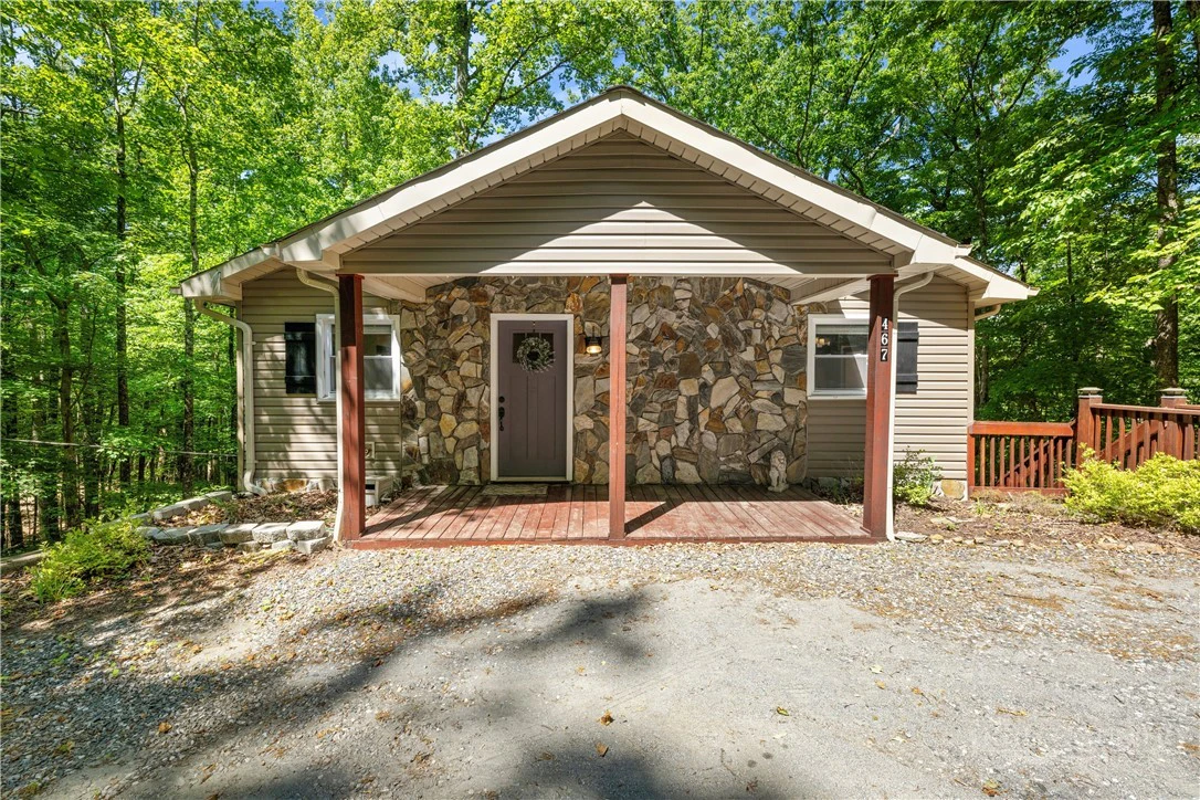 Image number 2 for the current listing