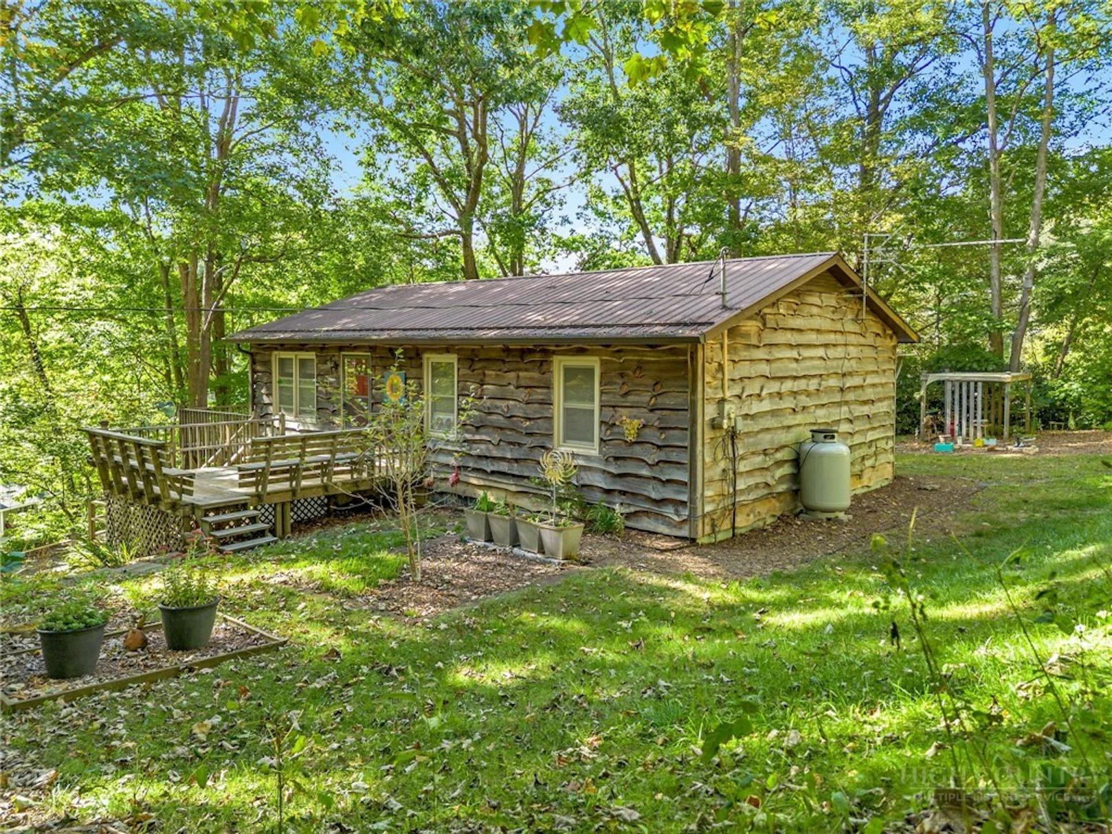 Image number 1 for the current listing
