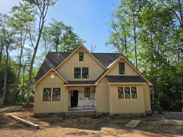 Image number 2 for the current listing