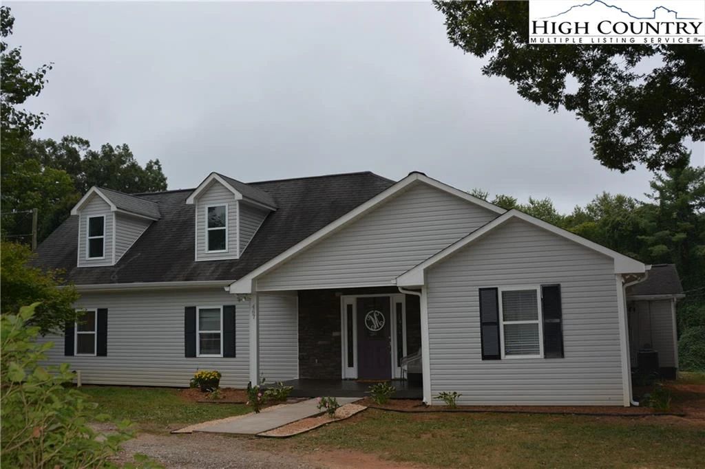 Image number 1 for the current listing