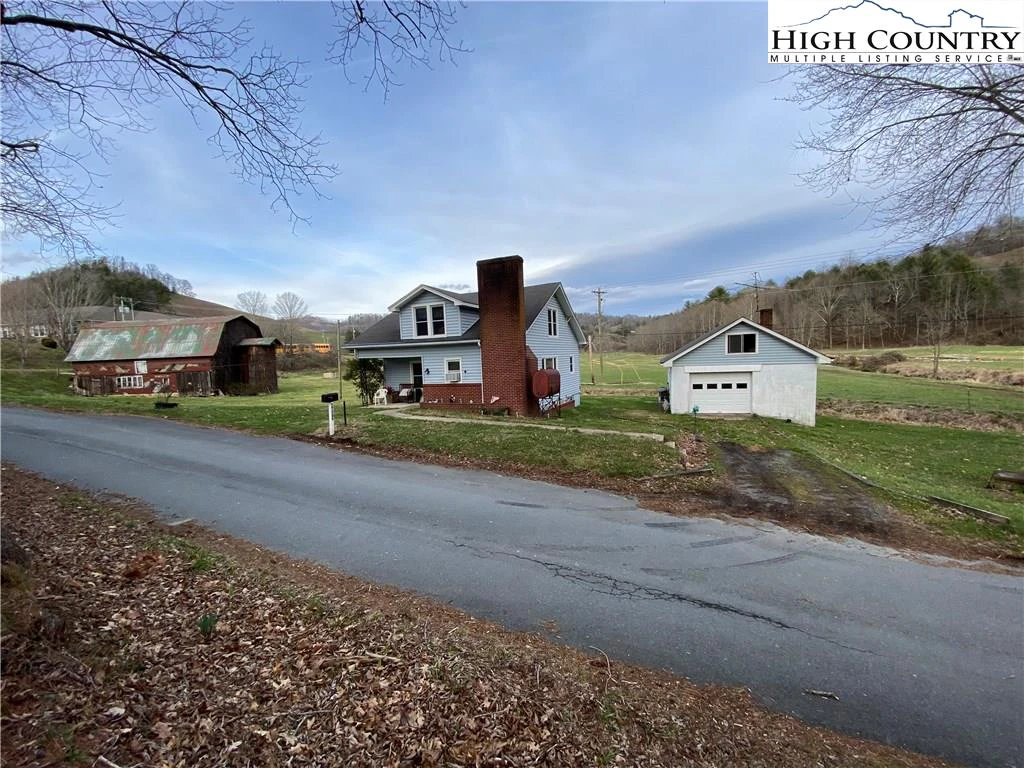Image number 11 for the current listing