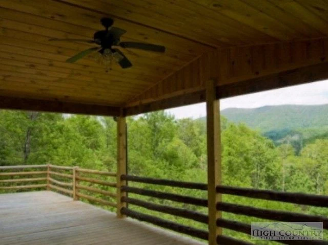 Image number 13 for the current listing