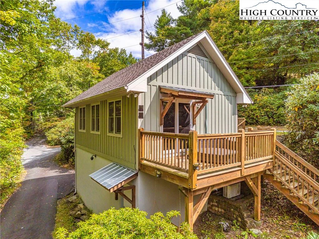 Image number 9 for the current listing