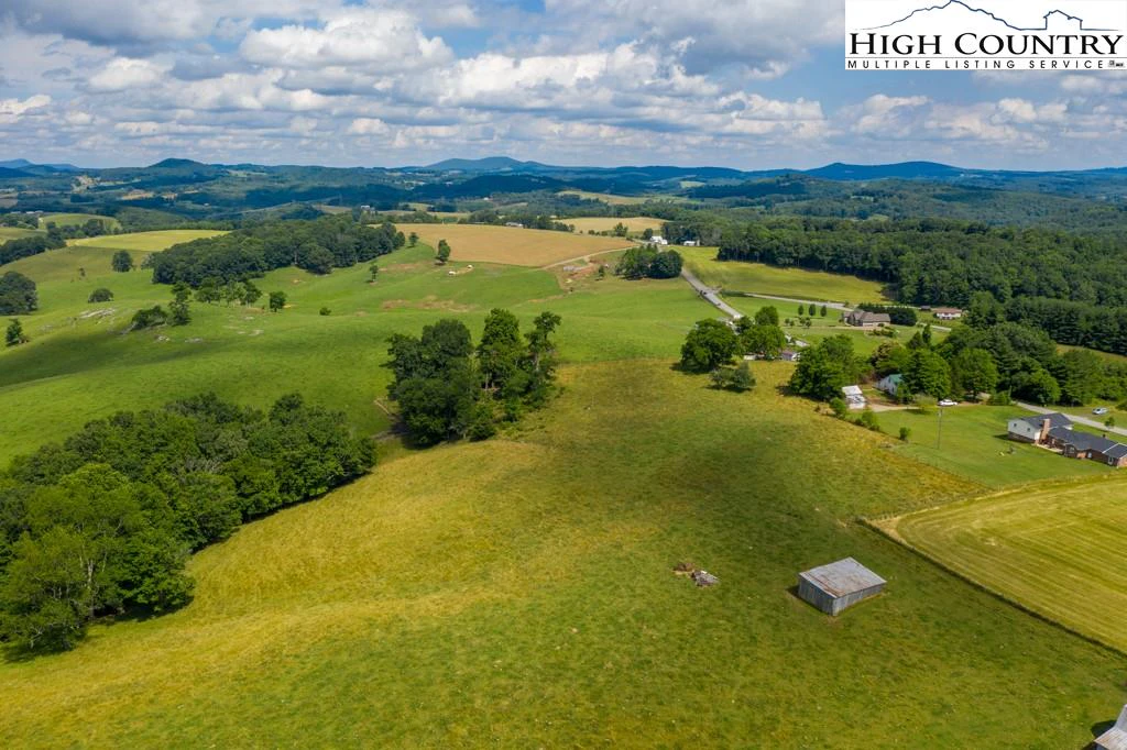 Image number 7 for the current listing