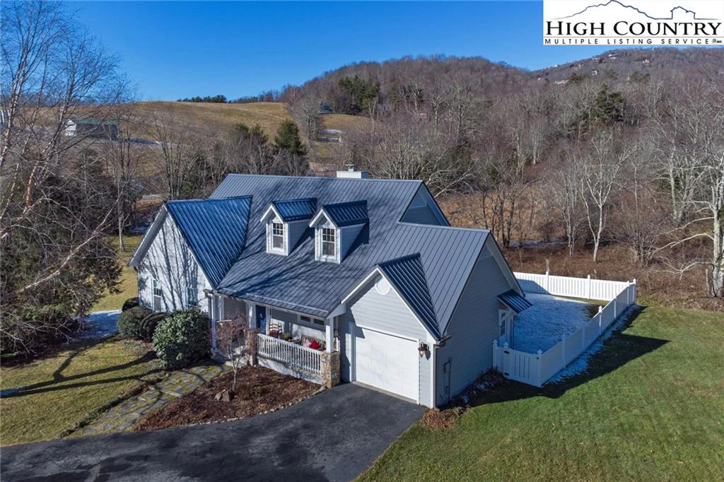 Image number 9 for the current listing