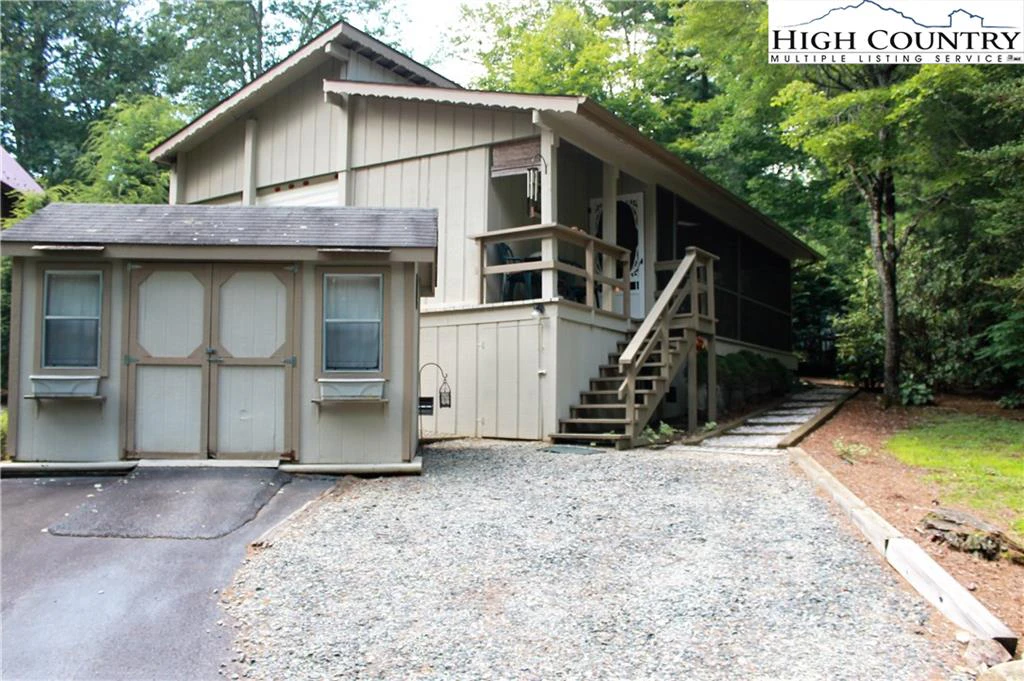 Image number 5 for the current listing