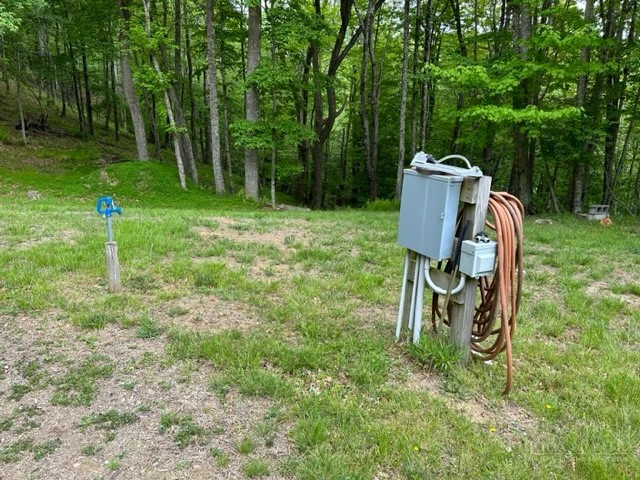 Image number 9 for the current listing