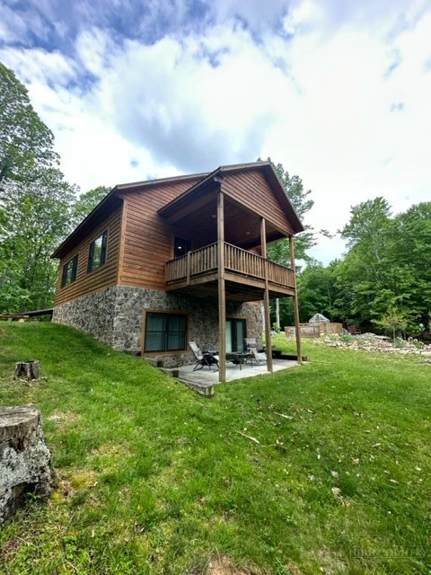 Image number 13 for the current listing