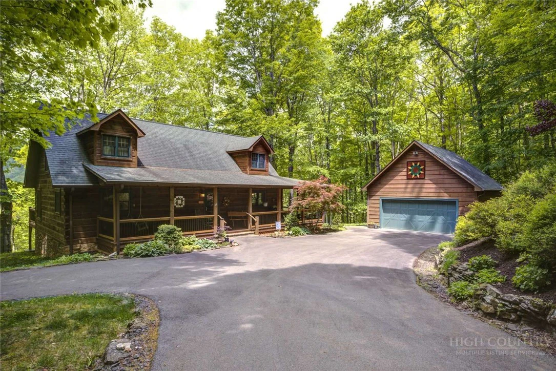 Image number 7 for the current listing
