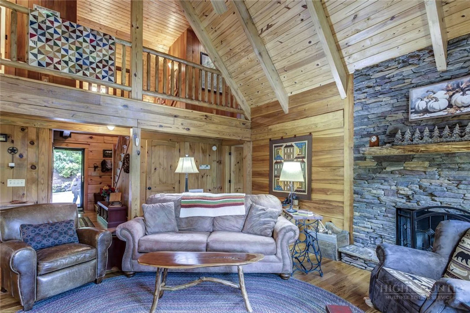 Image number 18 for the current listing