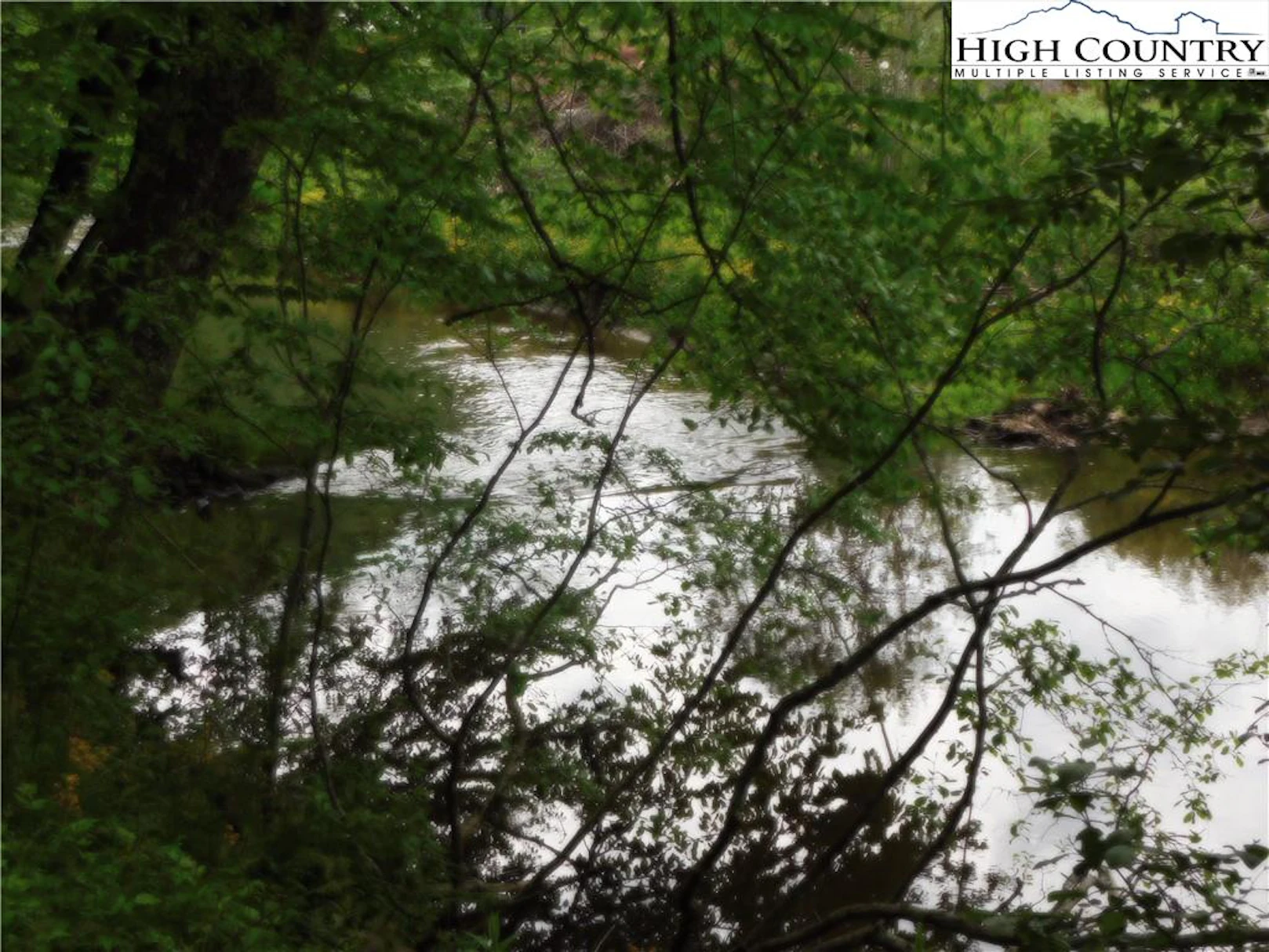 Image number 18 for the current listing