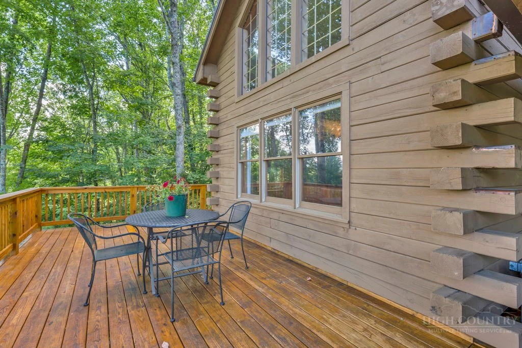 Image number 7 for the current listing