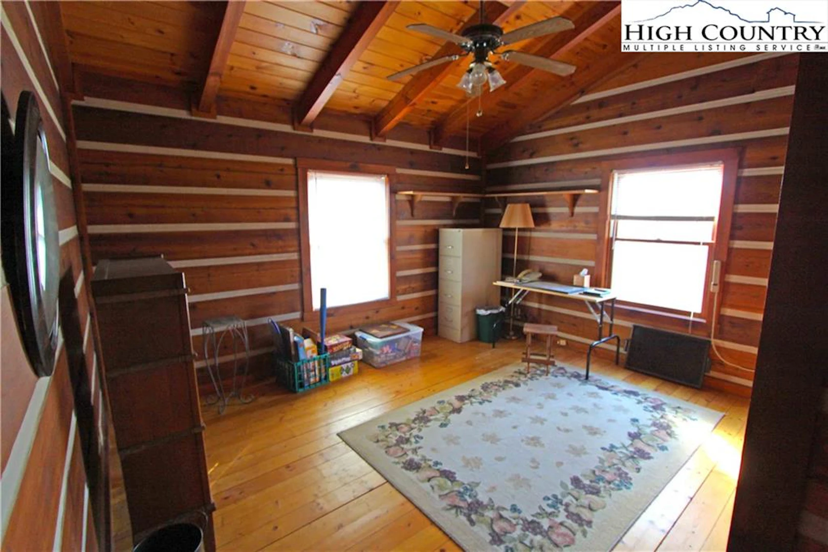 Image number 4 for the current listing
