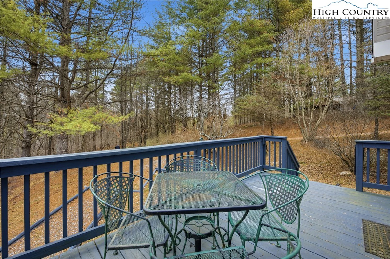 Image number 2 for the current listing