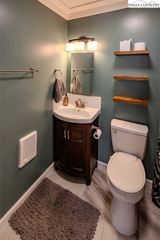 Image number 4 for the current listing