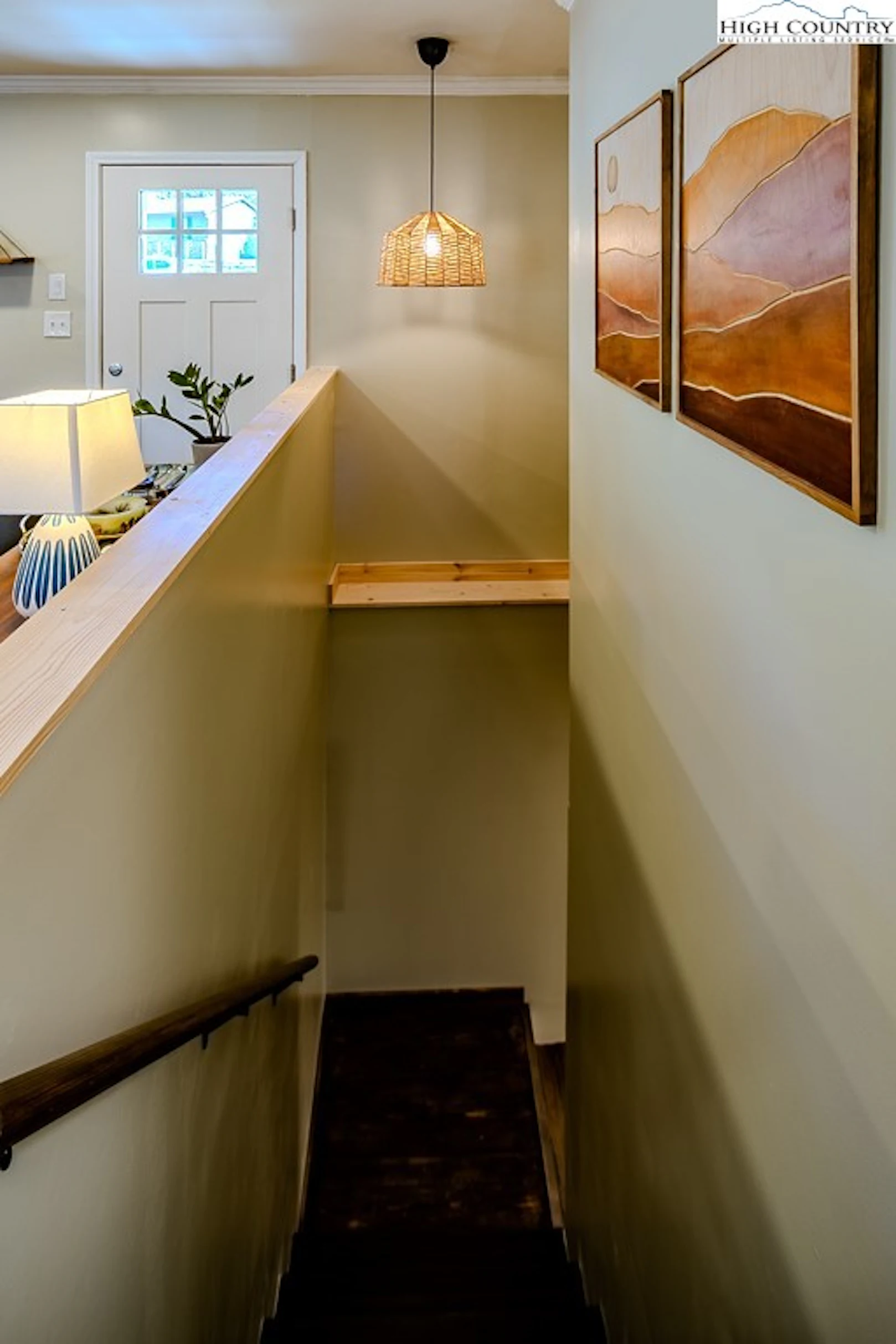 Image number 6 for the current listing