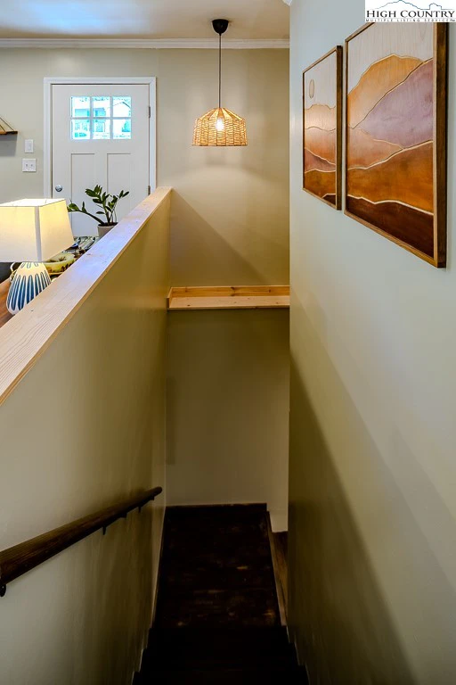 Image number 6 for the current listing