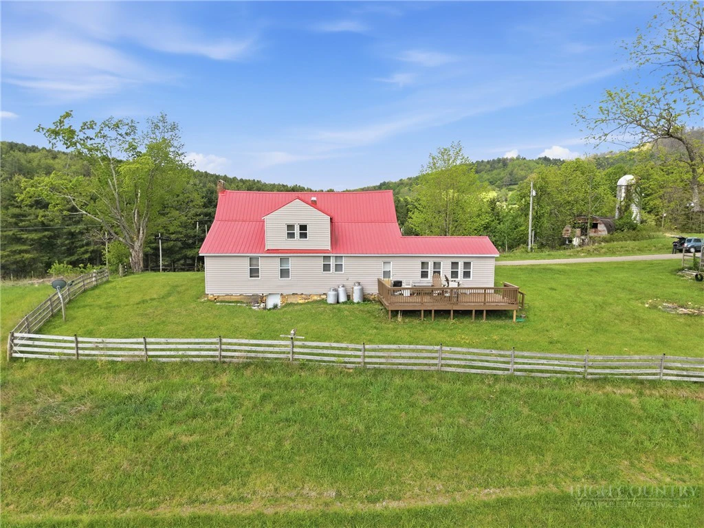 Image number 19 for the current listing