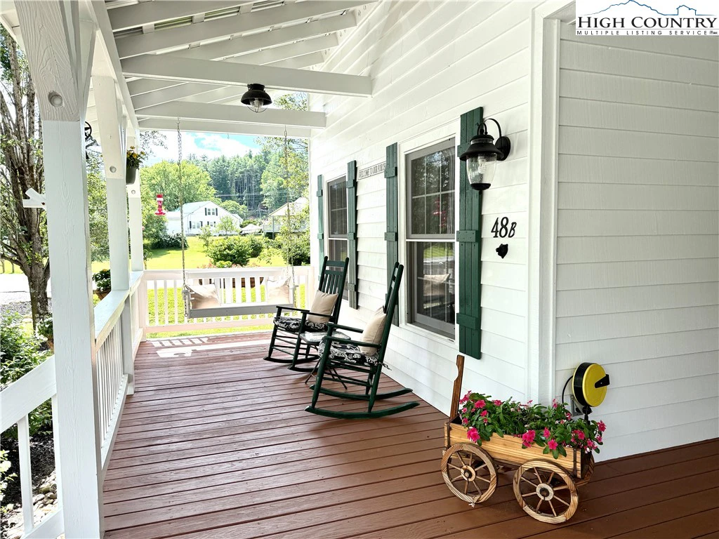 Image number 3 for the current listing