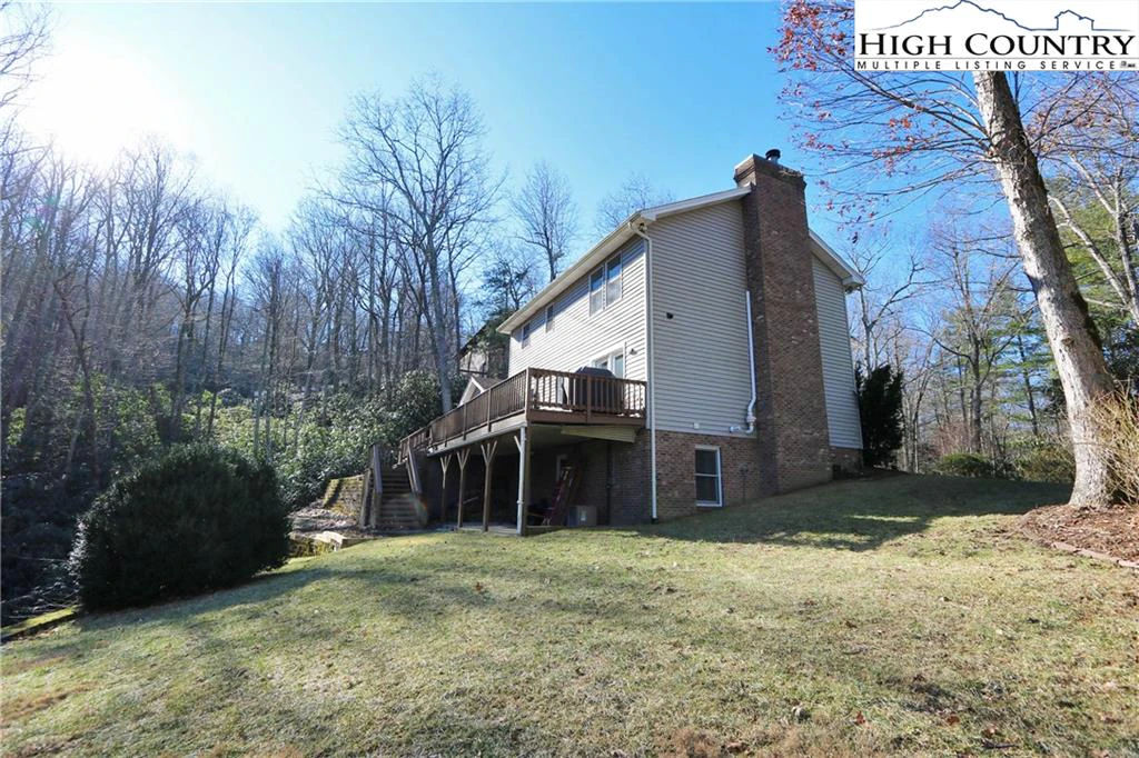 Image number 18 for the current listing