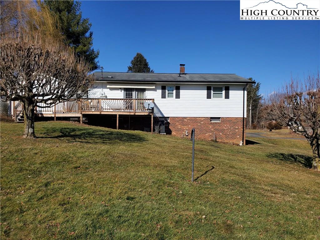 Image number 19 for the current listing