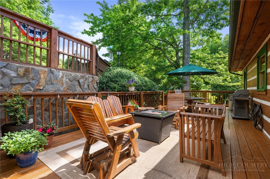 Image number 3 for the current listing