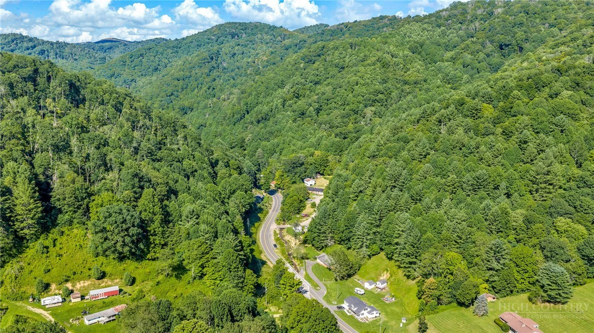 Image number 2 for the current listing