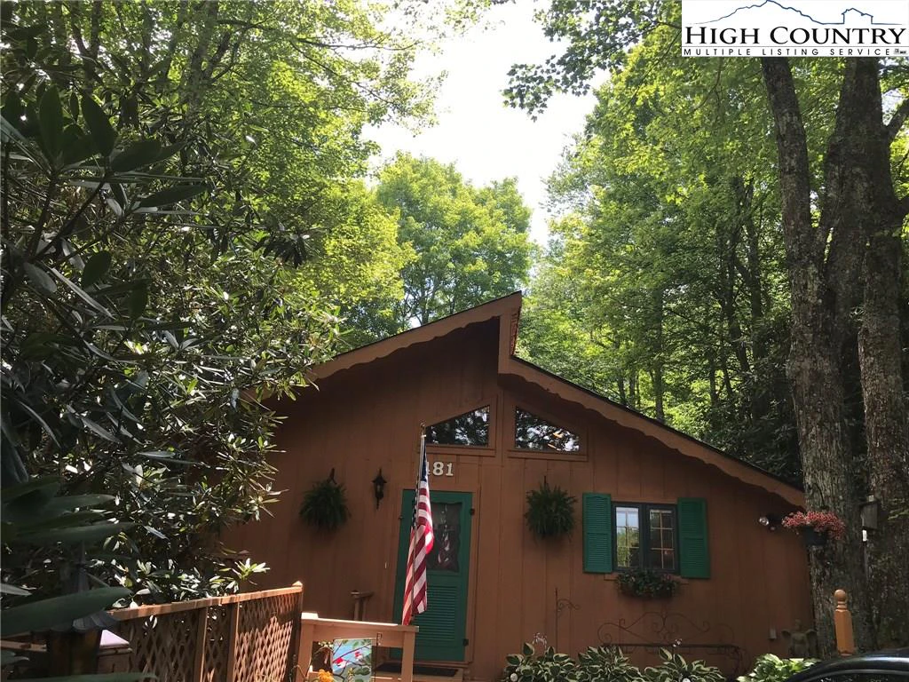 Image number 12 for the current listing