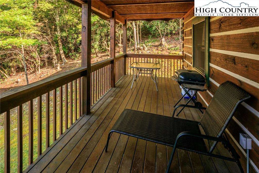 Image number 2 for the current listing