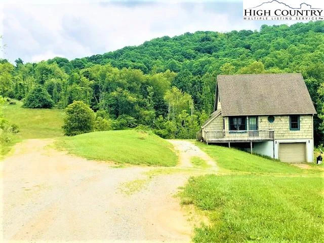 Image number 21 for the current listing