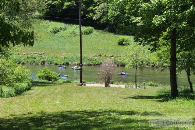 Image number 13 for the current listing