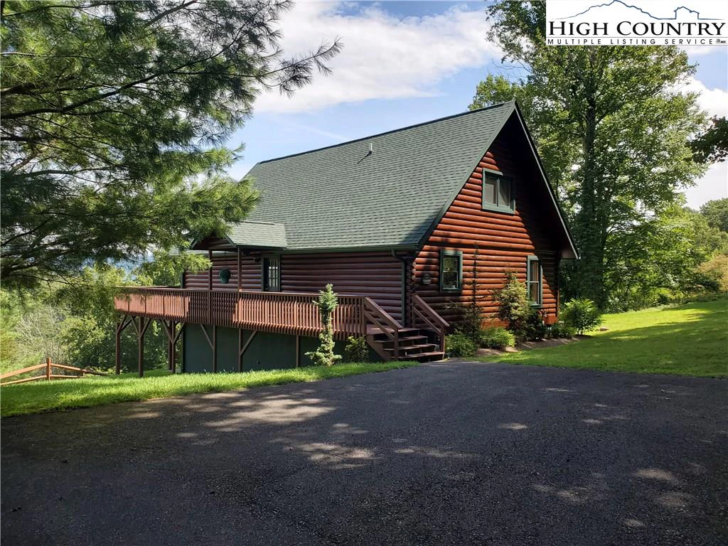 Image number 1 for the current listing
