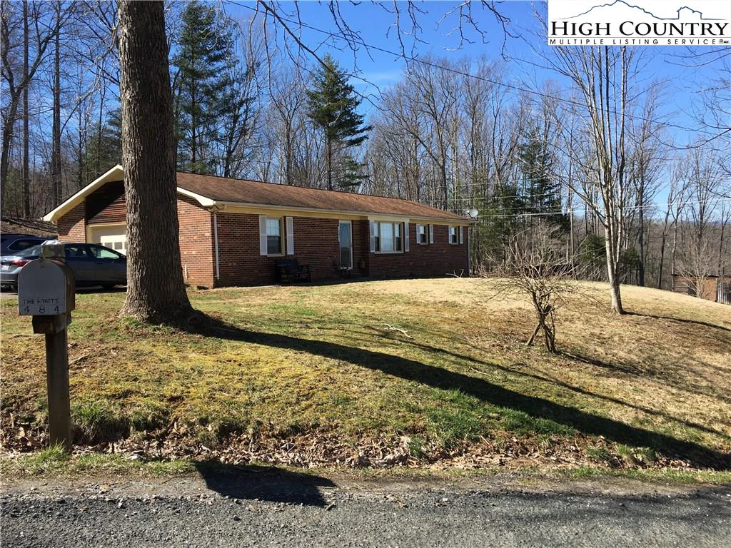 Image number 1 for the current listing