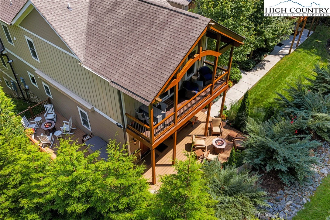 Image number 2 for the current listing