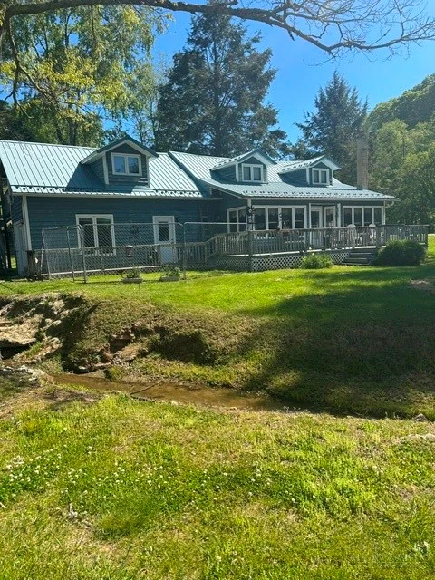 Image number 2 for the current listing