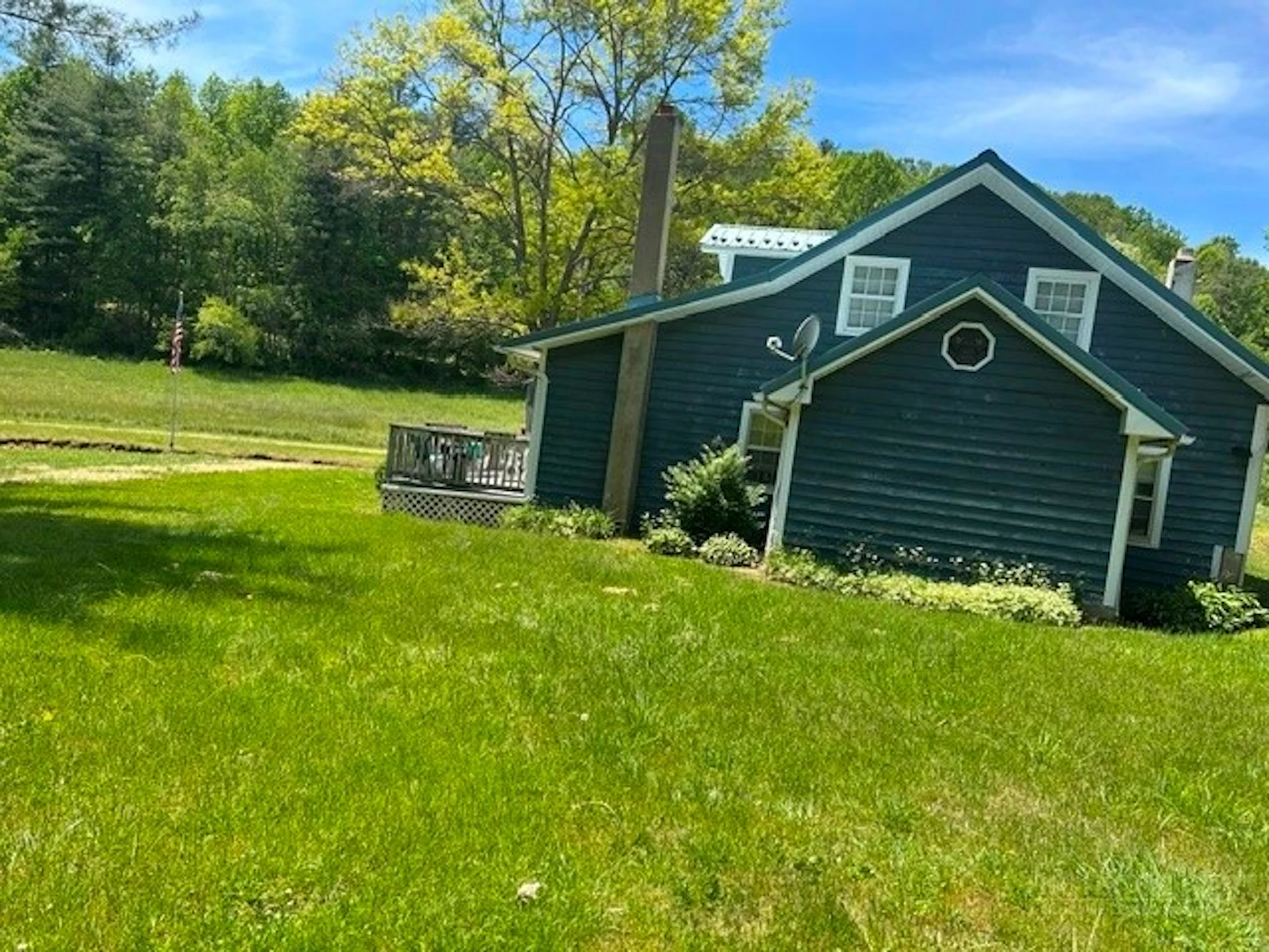 Image number 3 for the current listing