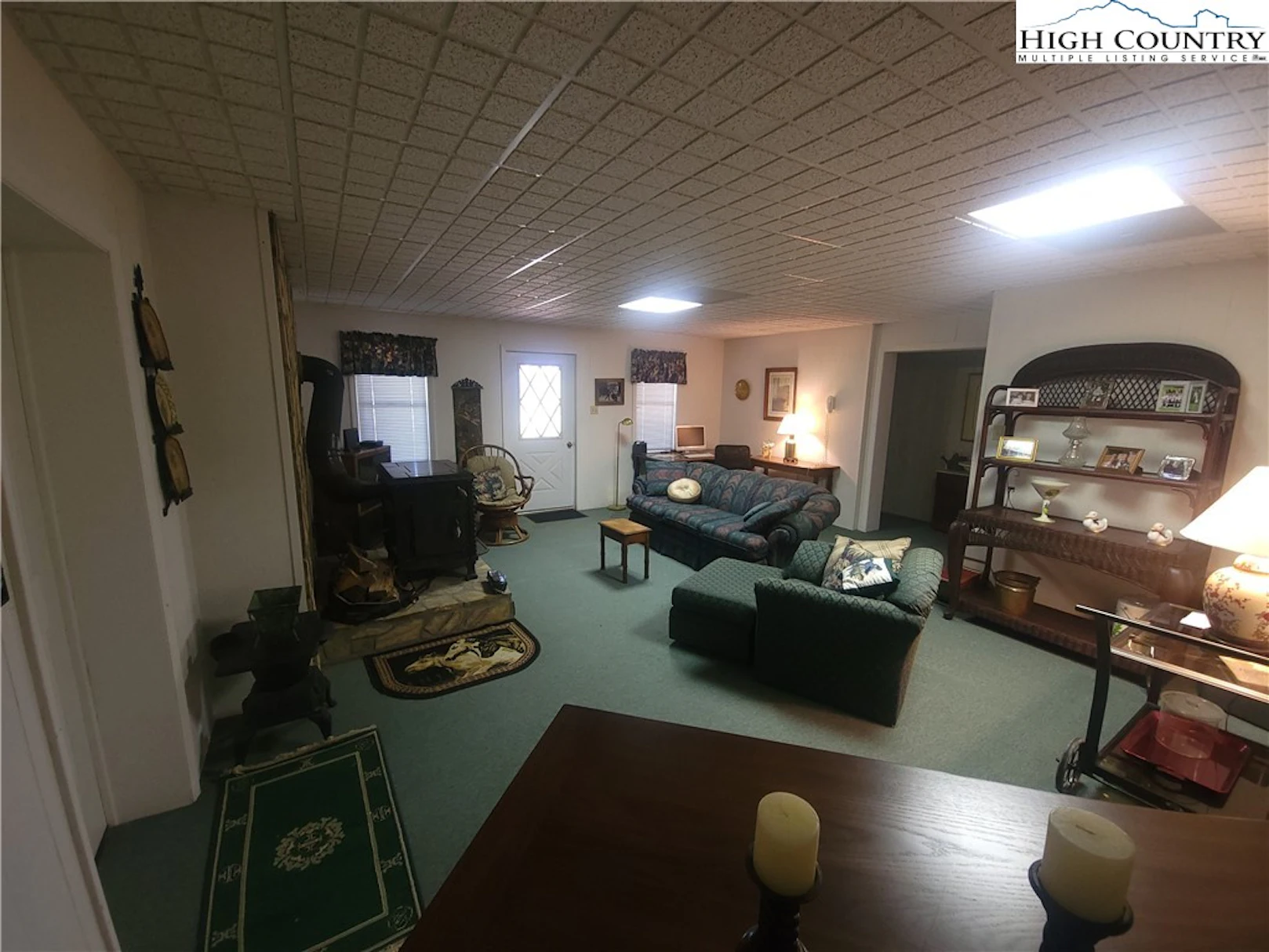 Image number 6 for the current listing