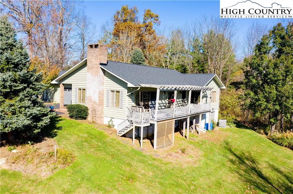 Image number 18 for the current listing