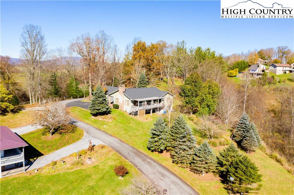 Image number 19 for the current listing