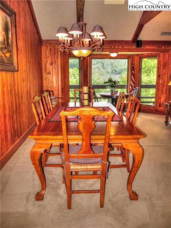 Image number 7 for the current listing