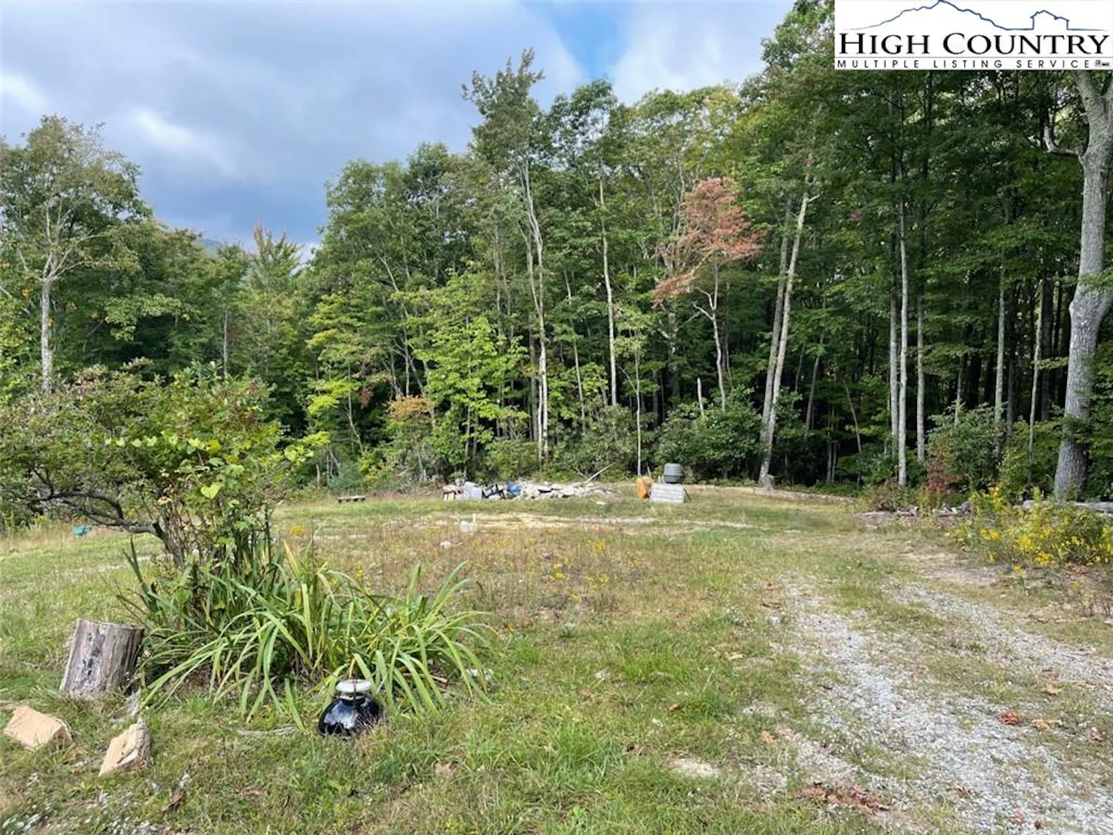 Image number 20 for the current listing