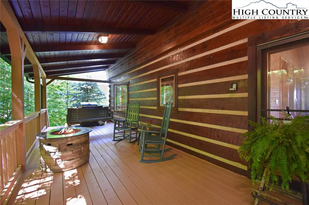 Image number 6 for the current listing