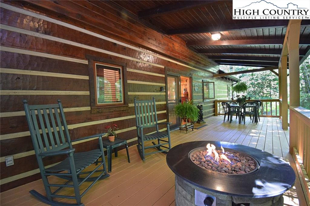 Image number 7 for the current listing