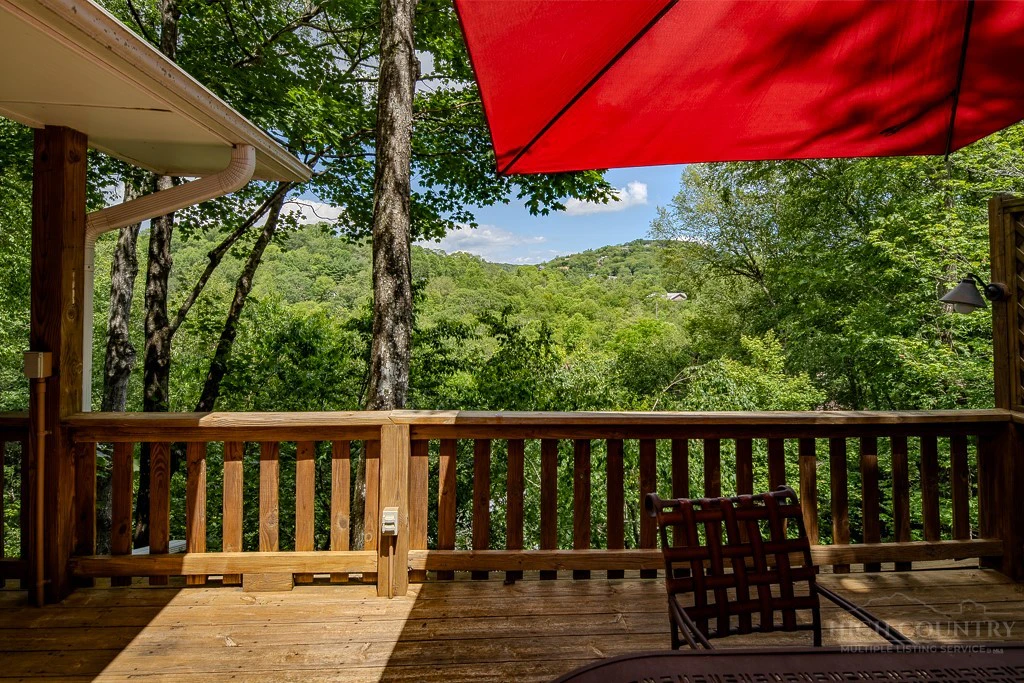 Image number 11 for the current listing